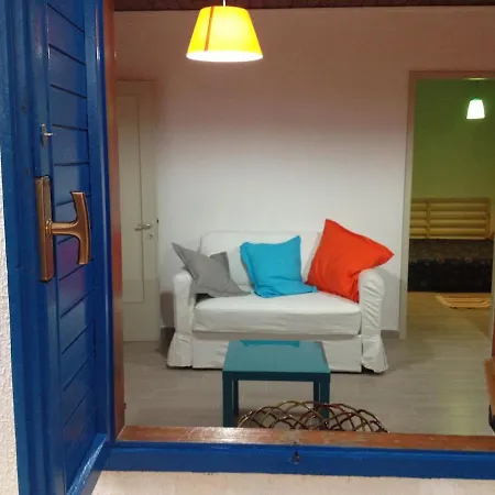 Casa Gialla بيت للعطل إزولا ديلي فيمين