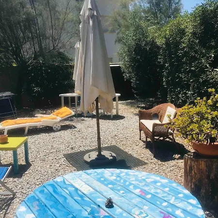 Casa Gialla بيت للعطل *
